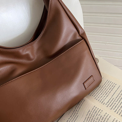 Lilya | Hobo Shoulder Bag