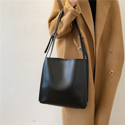 Ava - Elegant Bag