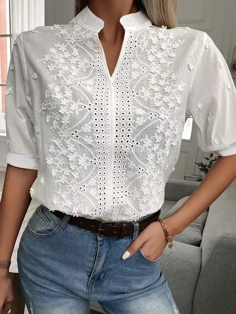 Celine Elegant blouse with embroidery