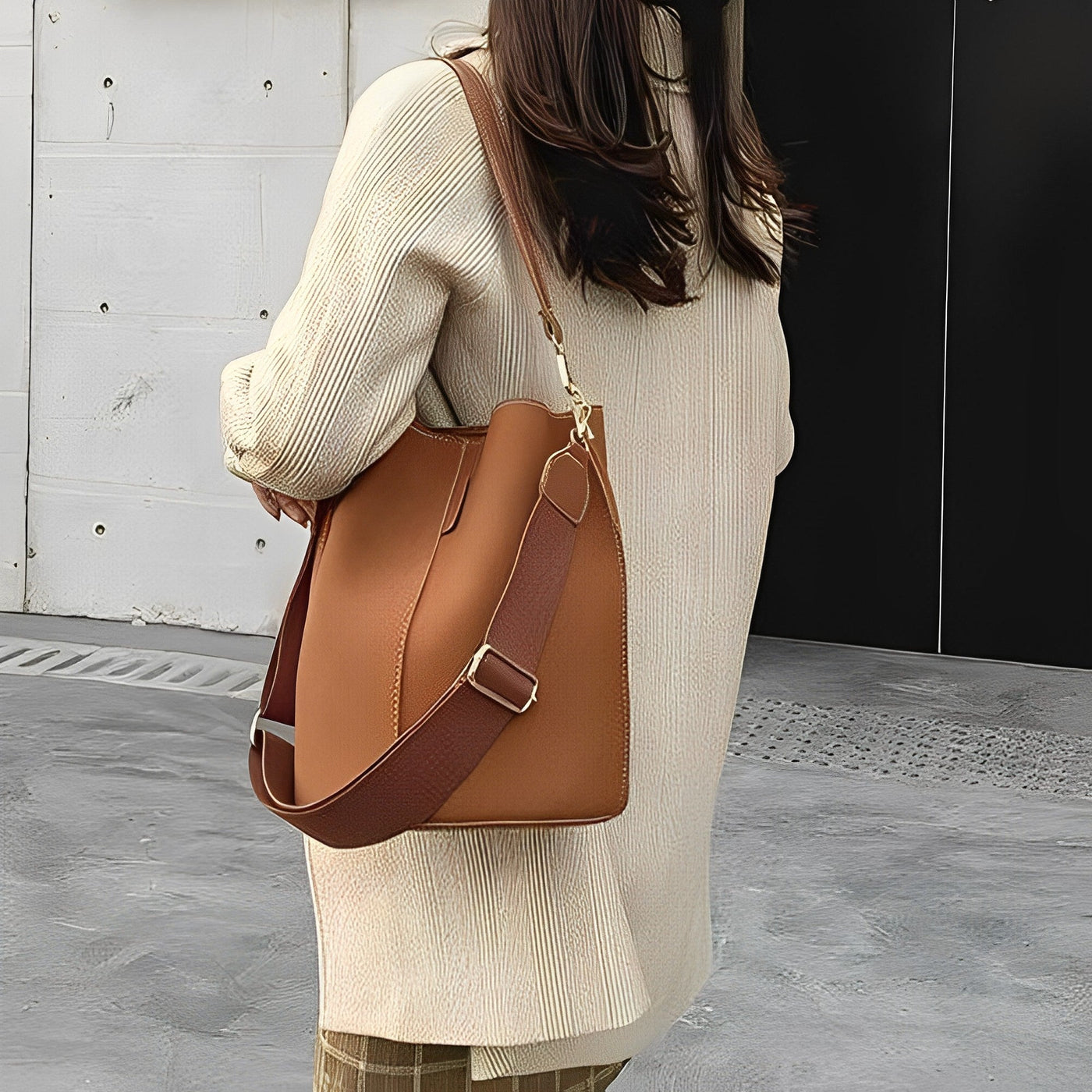 Maja | Shoulder Bucket Bag